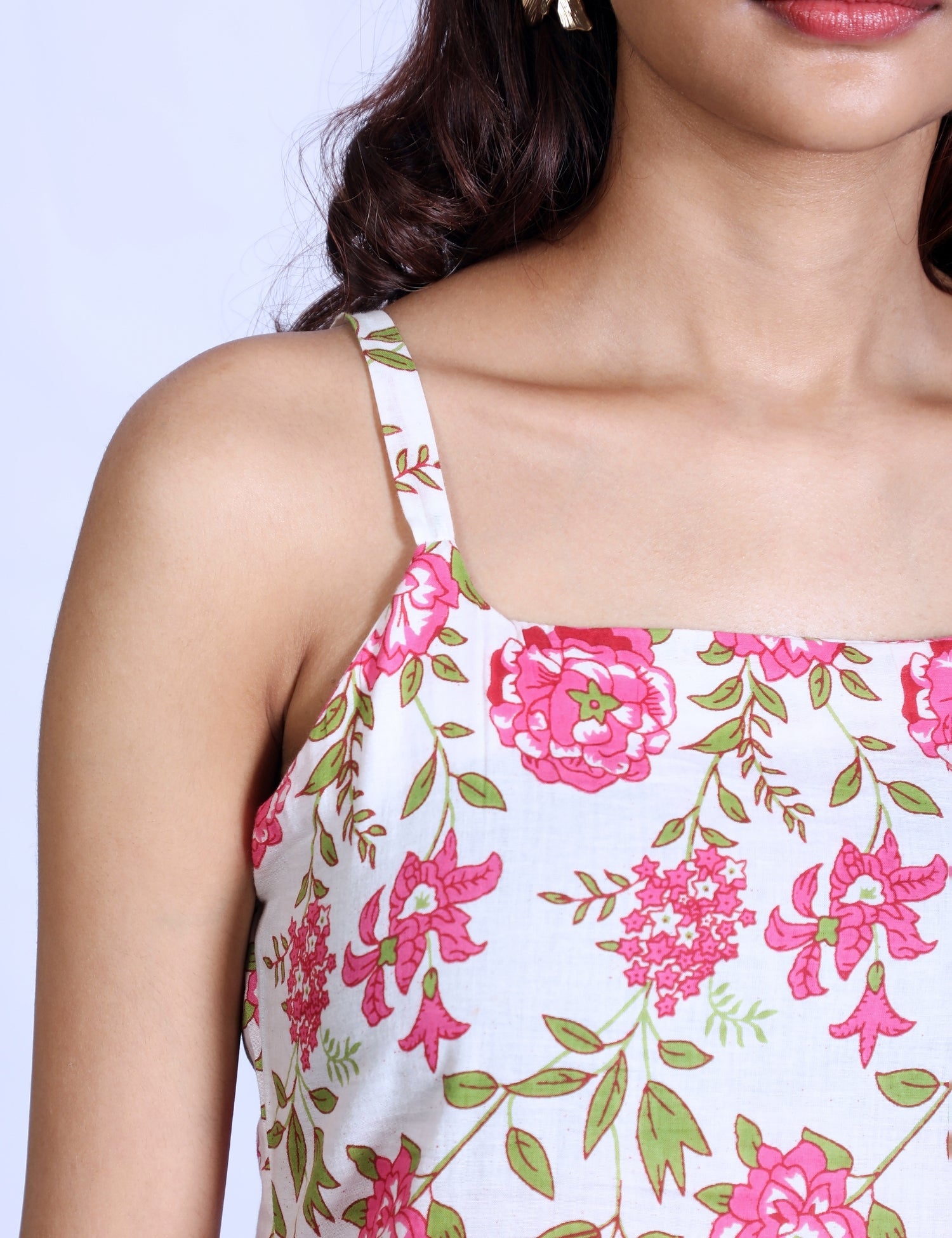 Saira Sleeveless Short Kurti