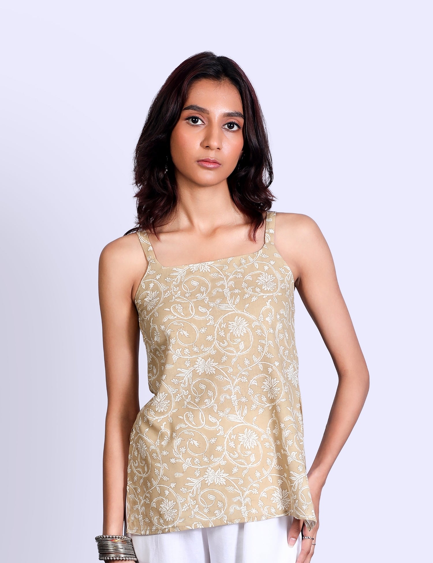 Zaira Sleeveless Short Kurti 