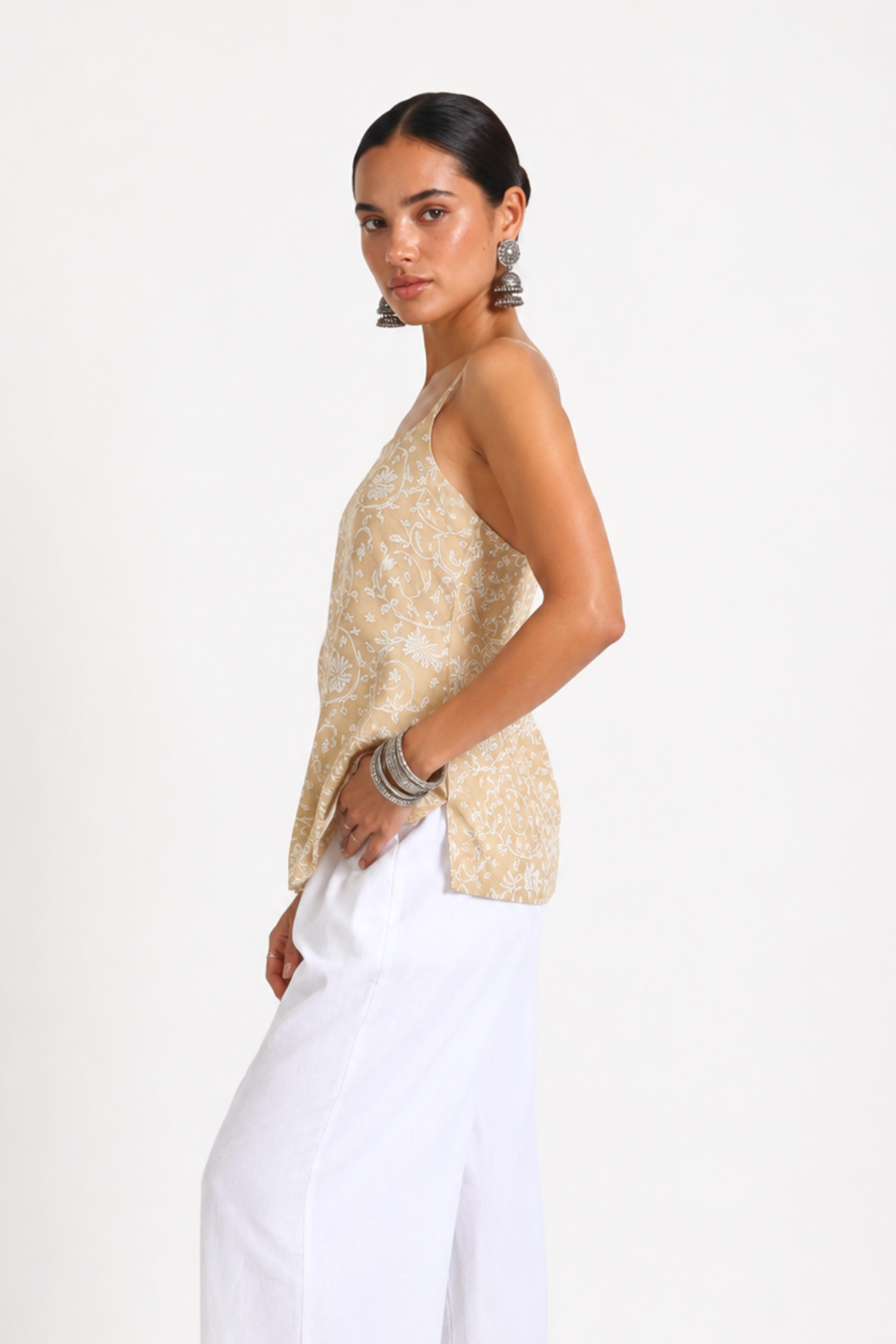 Zaira Sleeveless Short Kurti
